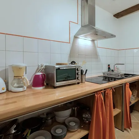 Feriehus En Pascot - 190 M2 Pour 6 Personnes - Ideal Familles Et Amis - 3 Et 2 Salles De Bain - Billard, Jardin, Barbecue Et Bibliotheque - A 10 Min De Villefranche, Nailloux Et Du Canal Du Midi *