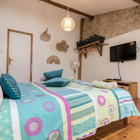 En Pascot - 190 M2 Pour 6 Personnes - Ideal Familles Et Amis - 3 Et 2 Salles De Bain - Billard, Jardin, Barbecue Et Bibliotheque - A 10 Min De Villefranche, Nailloux Et Du Canal Du Midi Дом отдыха