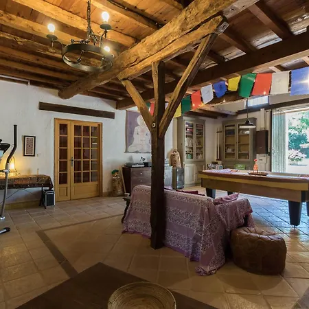 En Pascot - 190 M2 Pour 6 Personnes - Ideal Familles Et Amis - 3 Et 2 Salles De Bain - Billard, Jardin, Barbecue Et Bibliotheque - A 10 Min De Villefranche, Nailloux Et Du Canal Du Midi Дом отдыха