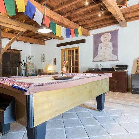 Feriehus En Pascot - 190 M2 Pour 6 Personnes - Ideal Familles Et Amis - 3 Et 2 Salles De Bain - Billard, Jardin, Barbecue Et Bibliotheque - A 10 Min De Villefranche, Nailloux Et Du Canal Du Midi *