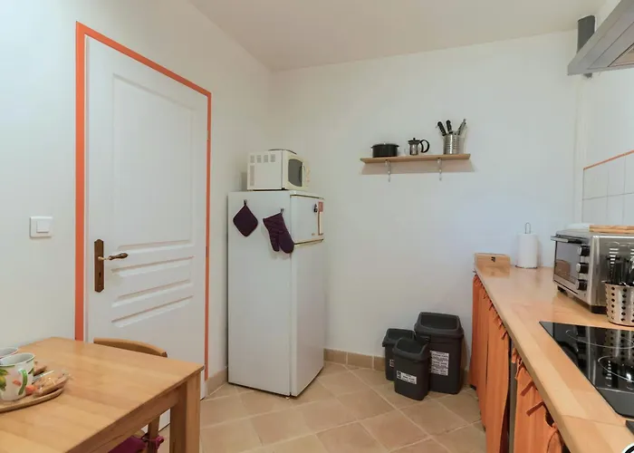 Σπίτι διακοπών En Pascot - 190 M2 Pour 6 Personnes - Ideal Familles Et Amis - 3 Et 2 Salles De Bain - Billard, Jardin, Barbecue Et Bibliotheque - A 10 Min De Villefranche, Nailloux Et Du Canal Du Midi *